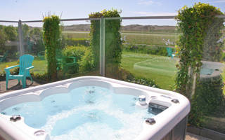 VakSchaatsenantiehuis met Jacuzzi Callantsoog LekkerNaarZee